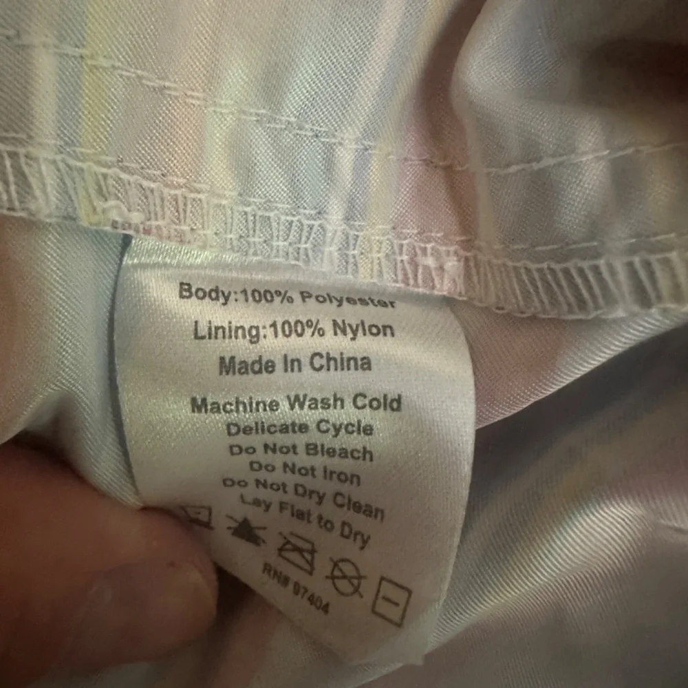2xist Swim Trunks XL 3.5" inseam Gently worn 100% polyester Fully lined - Picture 6 of 7